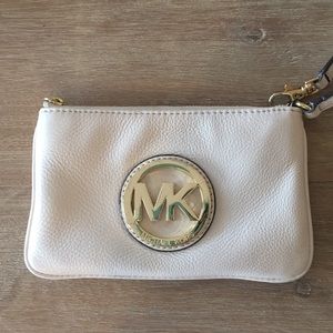 Michael Kors wristlet